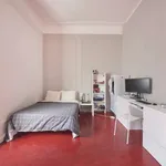 Rent a room in lisbon