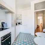 Rent 3 bedroom apartment in lisbon