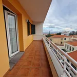 Rent 1 bedroom apartment of 70 m² in Funchal