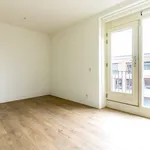 Huur 2 slaapkamer appartement van 76 m² in Overtoomse Veld