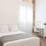 Rent 6 bedroom apartment in Valencia