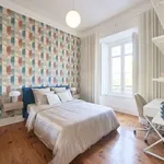 Rent a room in lisbon