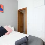 Rent a room of 150 m² in madrid