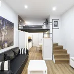 Rent 1 bedroom apartment of 37 m² in Barcelona