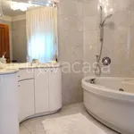 Rent 4 bedroom apartment of 120 m² in Venezia