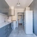 Rent 3 bedroom apartment of 104 m² in Oeiras