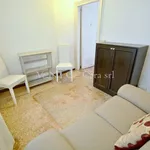 Rent 4 bedroom apartment of 70 m² in Venezia