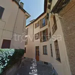 Affitto 2 camera appartamento di 57 m² in Pavia