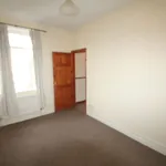 Rent 4 bedroom house in Yorkshire And The Humber