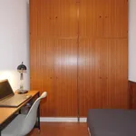 Rent a room of 161 m² in barcelona