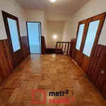 Pronajměte si 1 ložnic/e dům o rozloze 150 m² v Uničov