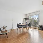 Rent 1 bedroom apartment of 410 m² in Paris