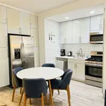 Rent 1 bedroom apartment of 58 m² in Queens