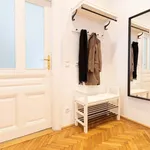 Rent 4 bedroom apartment of 60 m² in Wien