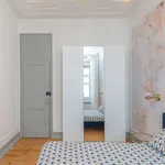 Rent a room in lisbon