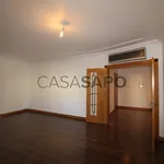 Alugar 3 quarto apartamento de 100 m² em Loures