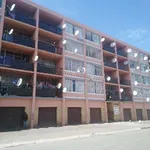 Rent 1 bedroom apartment in Johannesburg