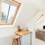 Rent 1 bedroom apartment of 603 m² in Stratford-on-Avon