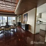 Rent 2 bedroom house of 267 m² in Bangkok