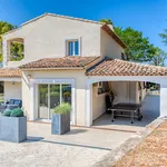 Rent 6 bedroom house of 170 m² in Biot