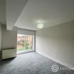 Rent 2 bedroom flat in Edinburgh