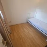 Rent 3 bedroom house in Wales