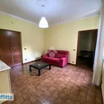 Affitto 4 camera appartamento di 74 m² in Genoa