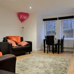 Rent 3 bedroom flat in Yorkshire And The Humber