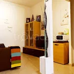 Rent 2 bedroom apartment of 65 m² in Roma