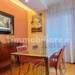 Rent 4 bedroom apartment of 104 m² in Genoa