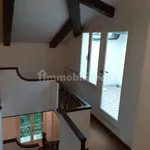 Rent 4 bedroom house of 122 m² in Treviso