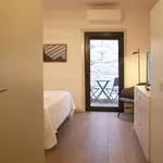 Rent a room in porto