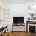 Rent 2 bedroom apartment of 40 m² in Paris