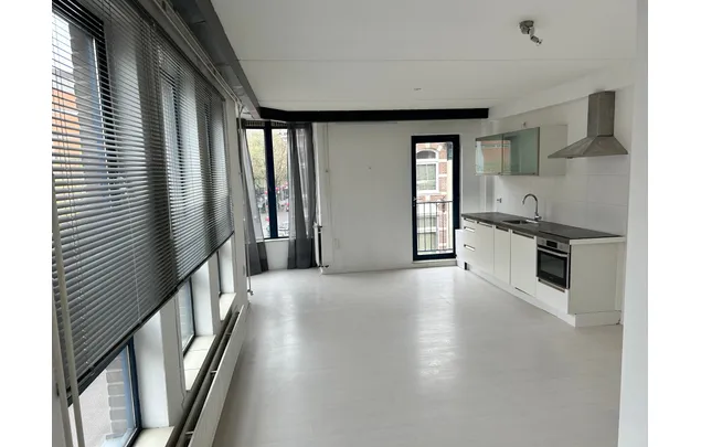 Huur 2 slaapkamer appartement van 66 m² in Zuidwal