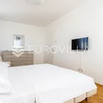 Rent 2 bedroom apartment of 83 m² in Split