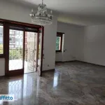 Rent 5 bedroom apartment of 200 m² in Rome