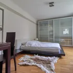 Miete 3 Schlafzimmer wohnung von 62 m² in Stuttgart