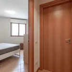 Rent 1 bedroom apartment of 68 m² in milano