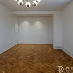 Pronajměte si 2 ložnic/e byt o rozloze 56 m² v Capital City of Prague