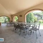 Rent 6 bedroom house of 310 m² in Rome