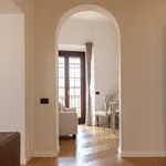 Rent 1 bedroom apartment of 98 m² in ROMA