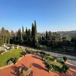 Rent 4 bedroom apartment of 85 m² in Firenze