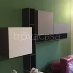 Rent 2 bedroom apartment of 65 m² in Milano