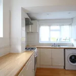 Rent 2 bedroom flat in London