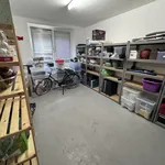 Miete 3 Schlafzimmer wohnung von 79 m² in Dusseldorf