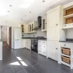 Rent 4 bedroom house in South East England