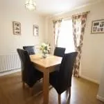 Rent 3 bedroom house in West Midlands