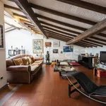 Rent 2 bedroom apartment of 80 m² in Firenze