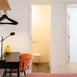 Rent a room of 126 m² in Lisboa