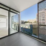 Rent 2 bedroom apartment in Melbourne